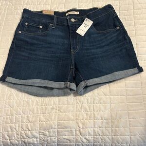 Levi’s Women’s Mid-Length Denim Shorts Size 31 Dark Wash 5” Inseam Mid Rise NWT